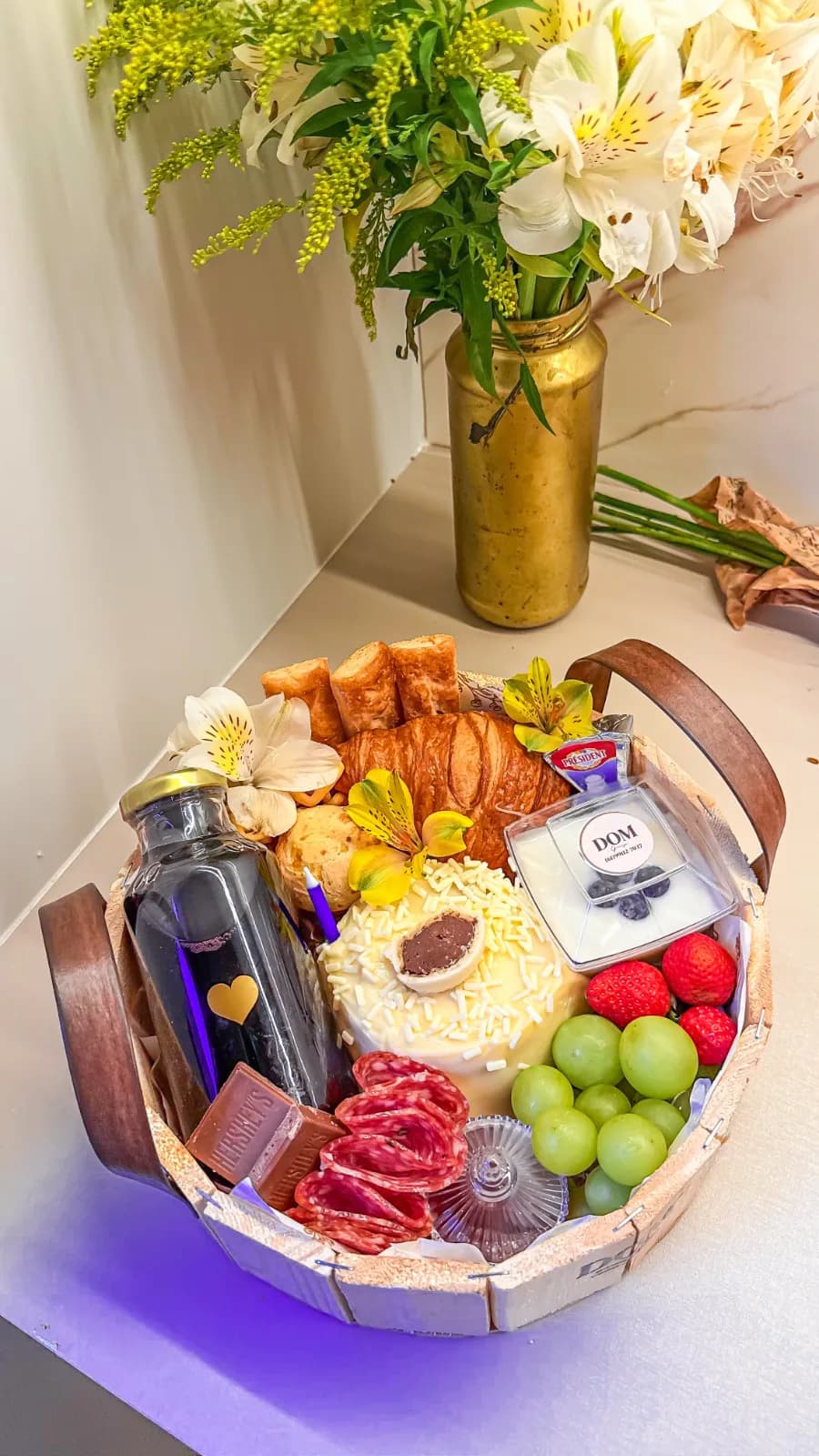 CESTA CARINHO